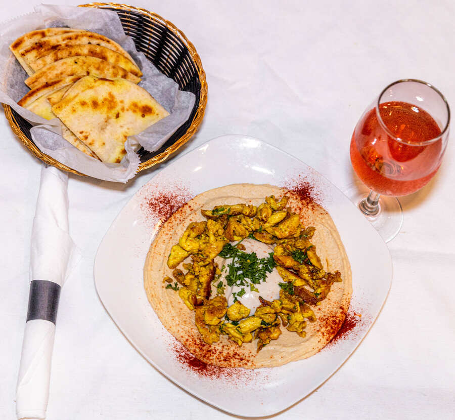 Hummus with Chicken Shawarma